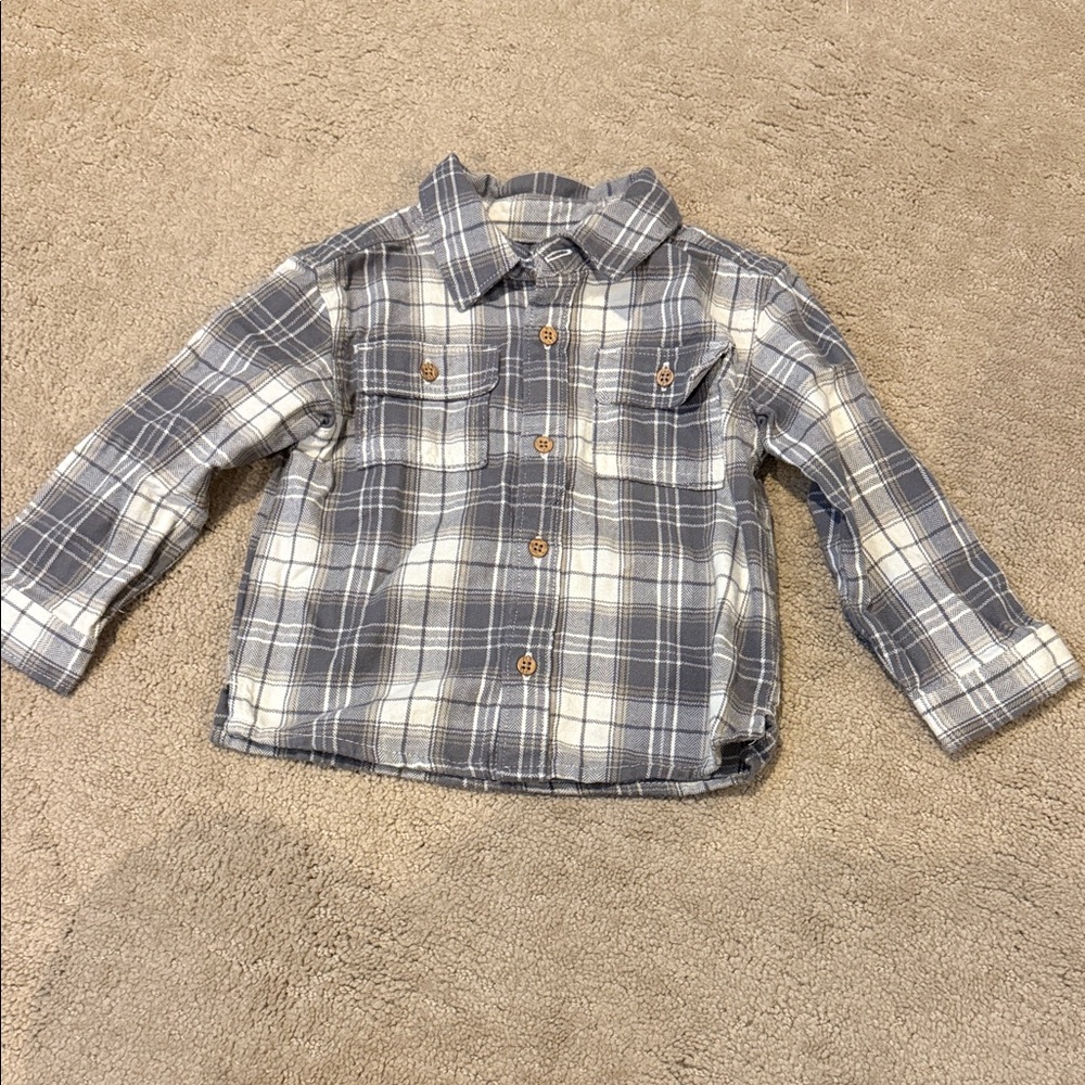 Kids Classic Flannel Plaid Button-Down Shirt in Grey and White
